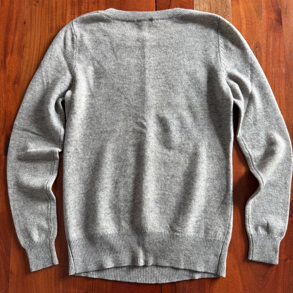 Only Mine Cashmere Blend Gray Animal Print Crewneck Sweater - Picture 8 of 8